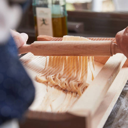 Italian Pasta Chitarra with Rolling Pin: Small