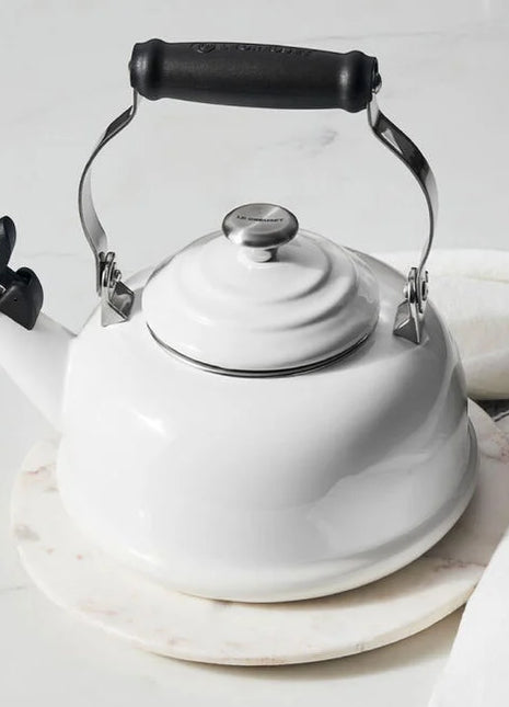 Whistling Kettle 1.7 Qt Signature SS