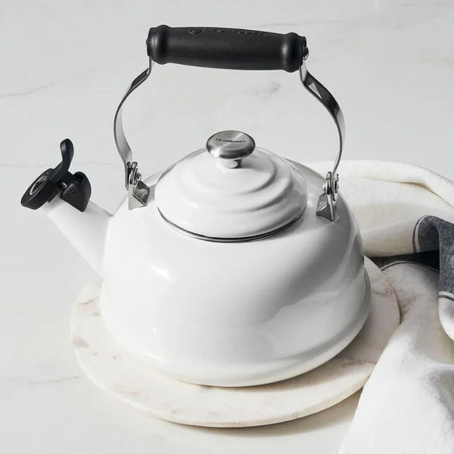 Whistling Kettle 1.7 Qt Signature SS