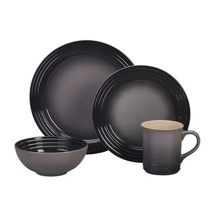 16 Piece Dinnerware Set