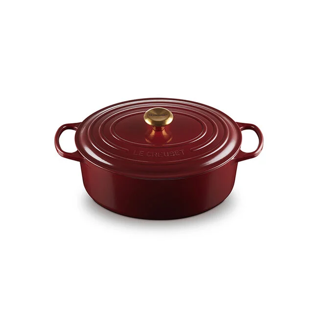 Signature Oval Dutch Oven 8 Qt