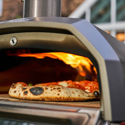 Ooni Karu 12g Multifuel Pizza Oven IA