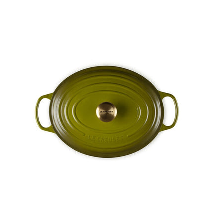 Signature Oval Dutch Oven 6.75 QT