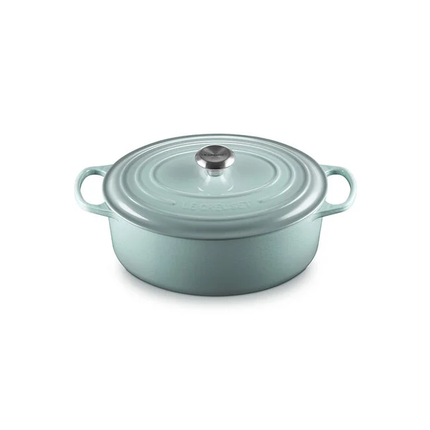 Signature Oval Dutch Oven 8 Qt