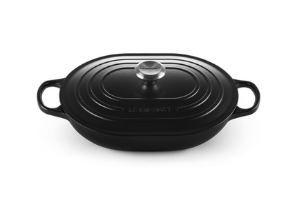 Signature Oval Casserole 3.75 Qt Licorice