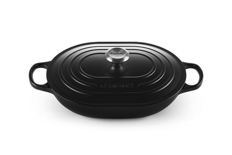 Signature Oval Casserole 3.75 Qt Licorice