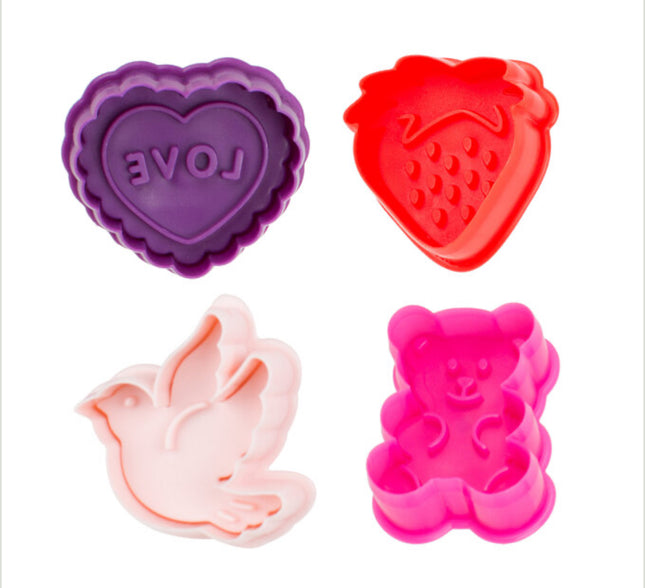 4 Pc Cutter Set Valentine IA