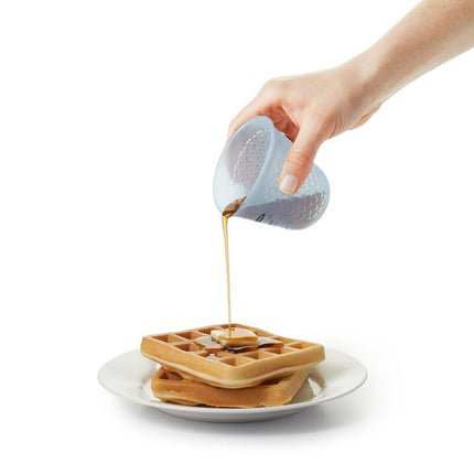 Squeeze and Pour Measuring Cups