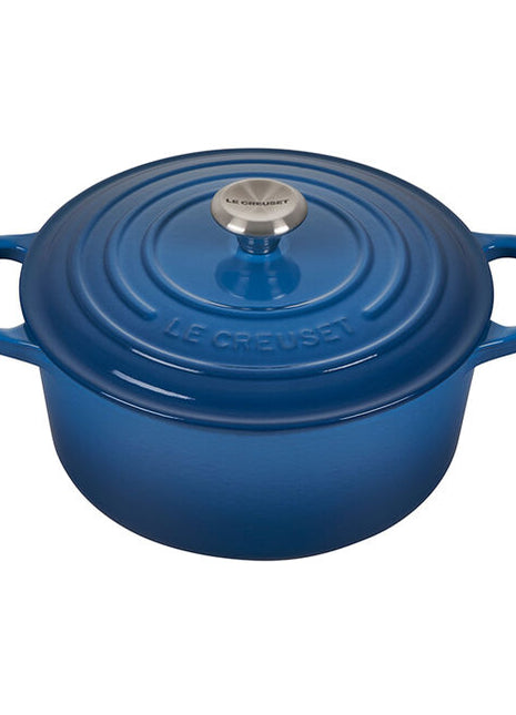 Signature Round Dutch Oven 3.5 Qt