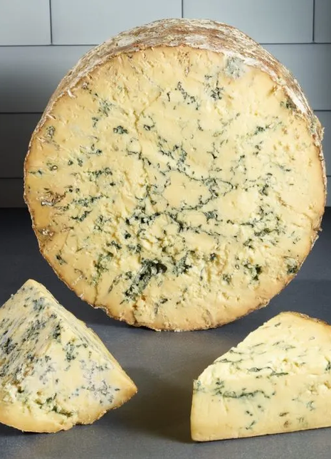 Stilton Blue Cropwell Bishop