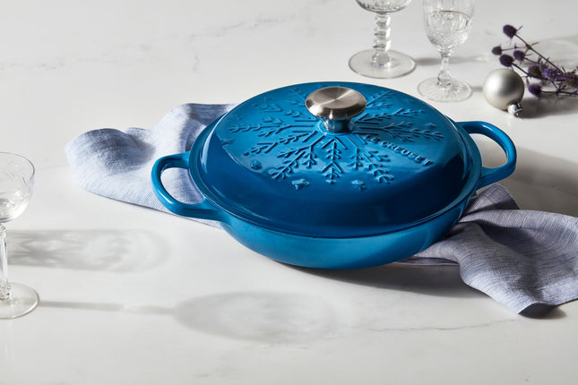 Noel Signature Braiser w/ Lid 2.25 Qt Snowflake Embossed